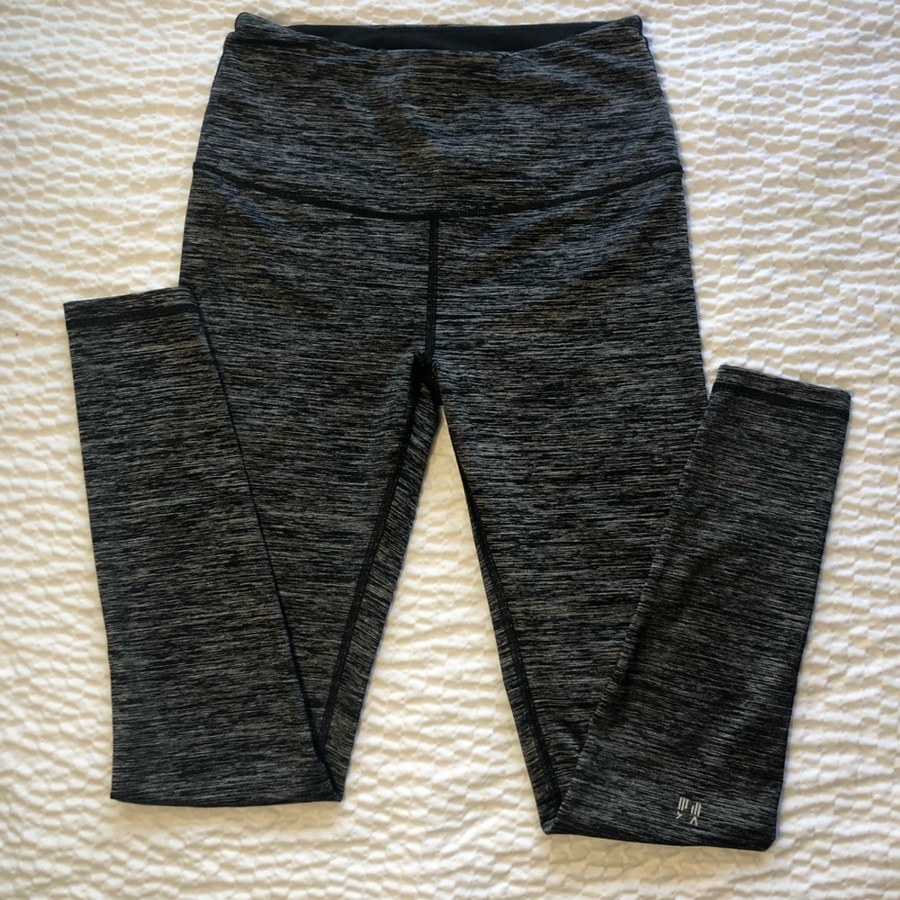 Victoria Secret leggings size S